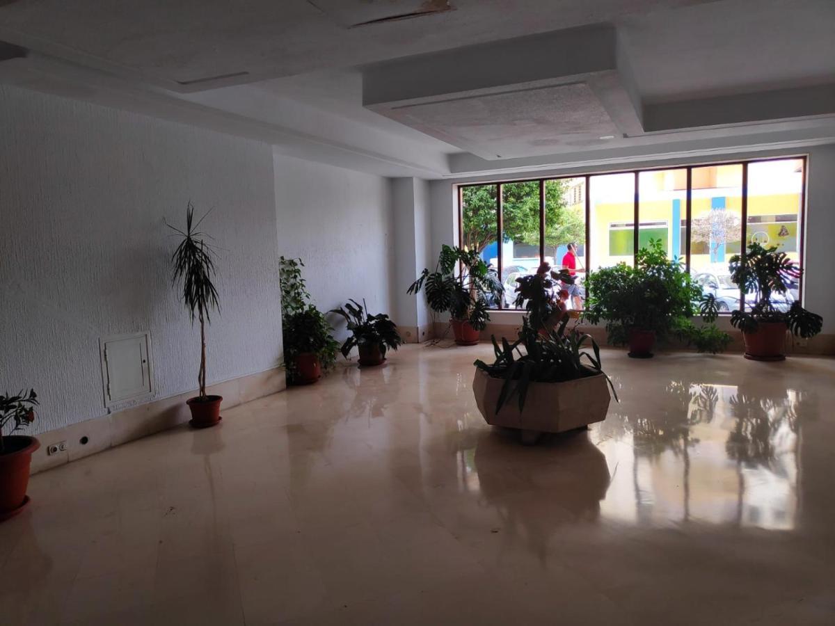 Ver621 - Estudio Con Vistas Al Mar, Wifi, Piscina, Centro A 100 Metros, Playa A 600 Metros Торремолинос Экстерьер фото